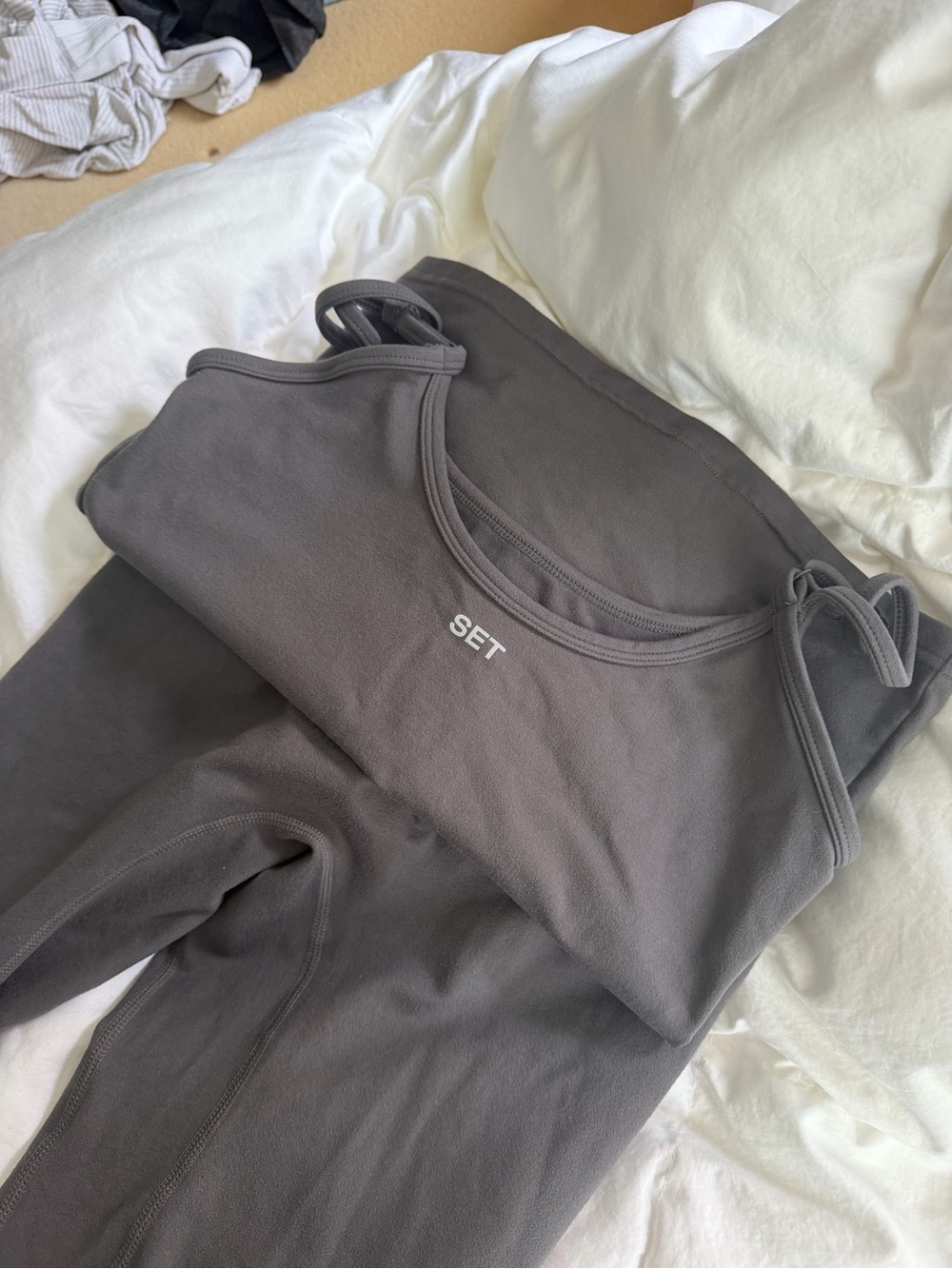 SET Active Charcoal Gray Cropped Tank Top and Leggings Set